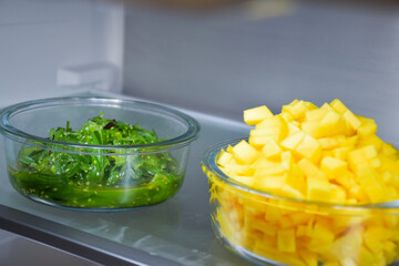 Mango and wakame in the refrigerator