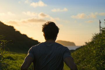 男性, 男性の後ろ姿, 走る, 夕焼け, 夕陽, ランニング, ジョギング, 夕陽に向かって走る男性, シルエット, 自由, Male, male back, running, sunset, running, jogging, man running into the sunset, silhouette, freedom