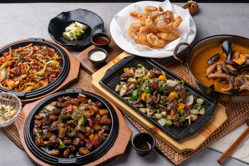 Korean food, cube, steak, cartilage, stir-fry, seafood jjambbong, soup, poop, fried, whole shrimp, iron plate