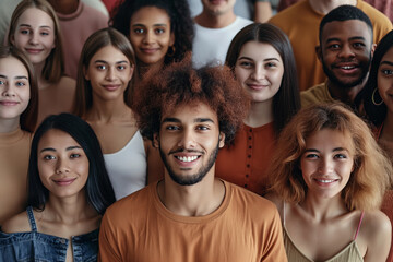 Obraz premium Multi ethnic guys and girls taking selfie. Portrait of diverse group of smiling young people. Happy life style friendship concept on young multicultural people.