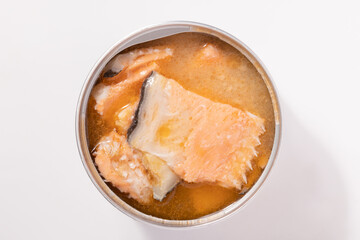 鮭の中骨　水煮（缶詰）