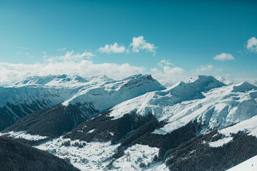 Fototapeta na wymiar Davos Mountains