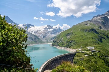 Ausflugsziel Hochgebirgsstauseen Kaprun im Nationalpark Hohe Tauern - zwei imposante Speicherseen,...