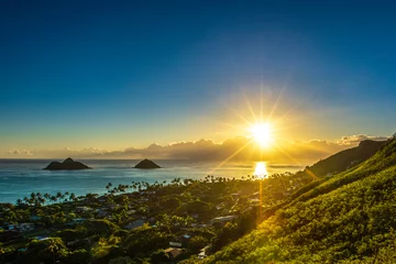 Fototapeten Sunrise at Lanikai Beach on Oahu, Hawaii © shanemyersphoto