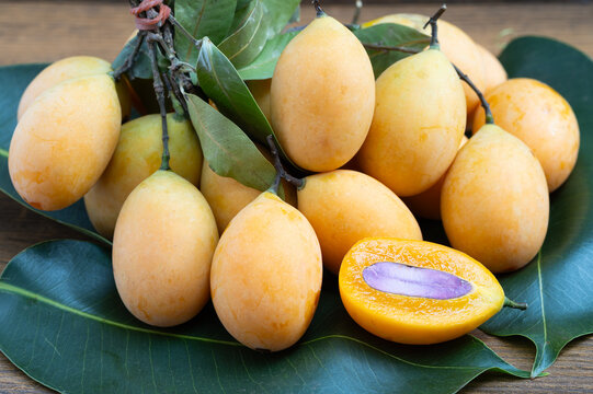 Marian Plum is a tropical fruit that looks like a yellow egg. It has a sweet and sour taste.
