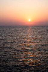 海に沈む夕日