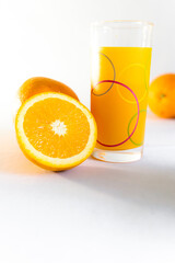 orange juice and oranges