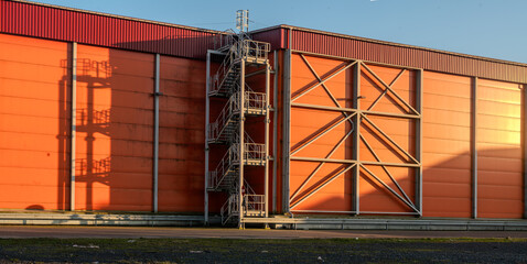 Massive storage hall in the seaport - 755422408