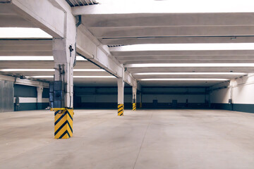 Interior of large empty storehouse - 755423276