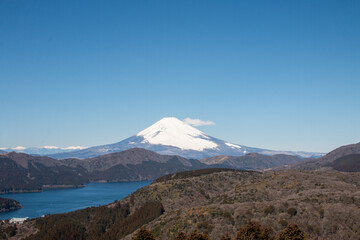Fototapeta premium 晴天の箱根と富士山