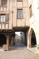 Fototapeta na wymiar Tarn et Garonne, village de Castelnau de Montmirail