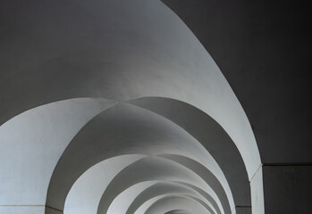 An arch in architecture. The vault of the building consists of arches.