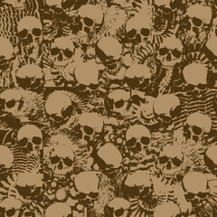 Seamless pattern with sinister human skulls against the background of the texture of stones, shells, ammonites. Monochrome vector background with realistic skulls and paint spots in grunge style.