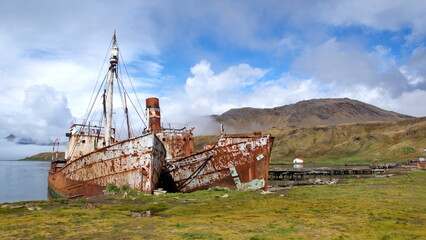Old, rusted whaling ships at the old whaling station at Grytviken, South Georgia Island - obrazy, fototapety, plakaty