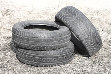 old worn damaged tires - 755922234