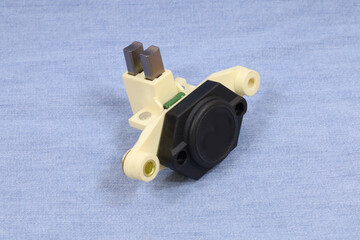 Alternator voltage regulator brush assembly
