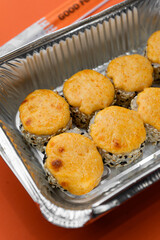 Enjoy exquisite sushi, savory pizza, sweet desserts, delicate cheesecake, and aromatic pies by ordering food delivery.