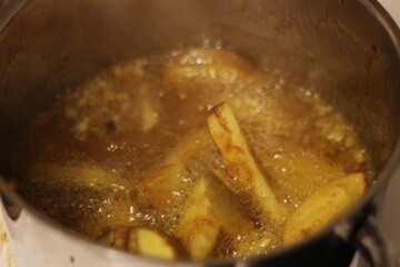 Culinary Delight: Step-by-Step Potato Wedges Frying Process
