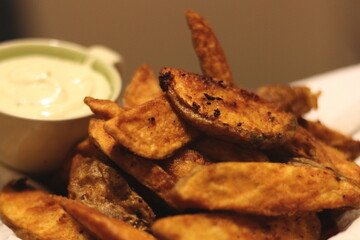 Culinary Delight: Step-by-Step Potato Wedges Frying Process
