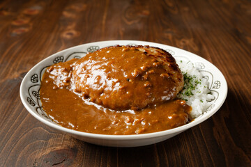 ハンバーグカレー