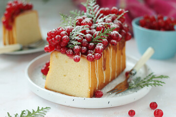 A biscuit decorated with red currant