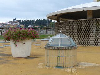 Paysage de rue et dôme