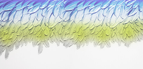 Three-dimensional pattern in the form of feathers or petals with blue and yellow tints.