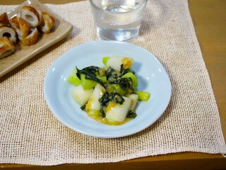 ネギとワカメの甘辛い酢味噌和え