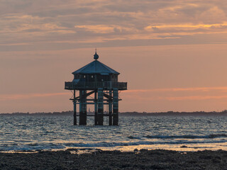 Phare du out du Monde