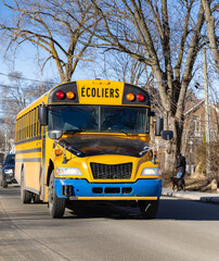 Autobus scolaire électrique - 756515620