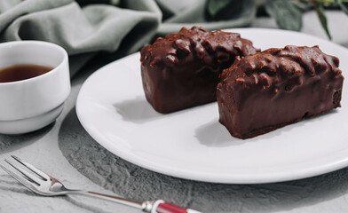 Cookies with chocolate and nuts and tea