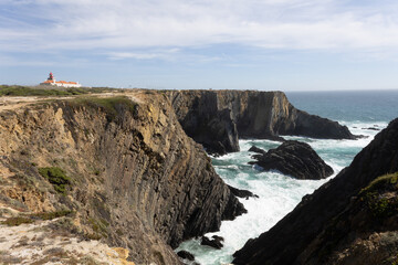 sea and rocks