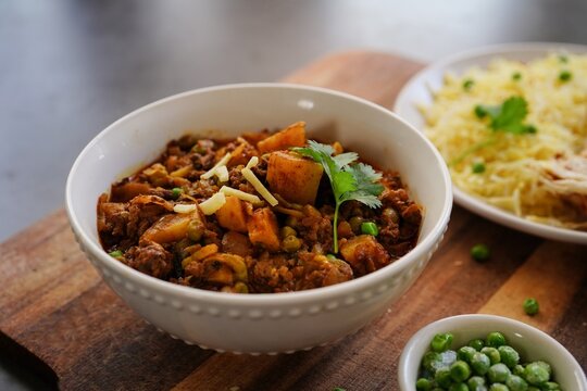 Homemade Beef keema | Alu matar kheema with rice and roti