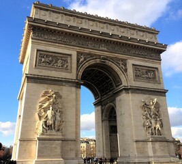Fototapeta na wymiar Arc du Triomphe - Paris, France