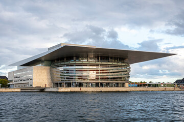 The Copenhagen Opera House (in Danish called Operaen) is the national theater of Denmark, and among the most modern opera houses in the world - obrazy, fototapety, plakaty