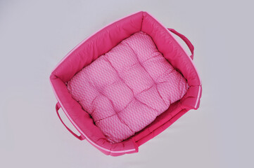 cama casa para cachorro rosa estofada 