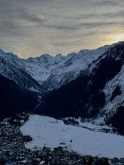 Il sole si nasconde