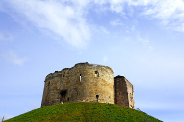 Fototapeta na wymiar Cliffords Tower of York Castle in England, UK