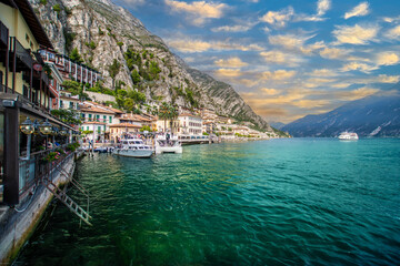 Fototapeta na wymiar Limone Sul Garda, Gardasee. Italien