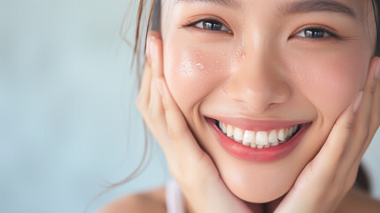 Beautiful Japanese woman in her 20s doing skin care, clear white skin and glossy lips, close-up　スキンケアする美しい女性
