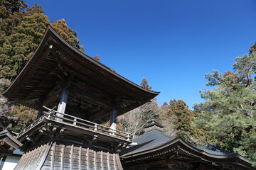 Yama-dera.