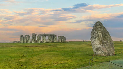 View of Stonehenge monument in United Kingdom - 756933444