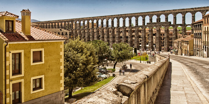 Roman Aqueduct of Segovia, World Monument Fund, Segovia, World Heritage Site UNESCO, Castilla y Le&oacute;n, Spain, Europe