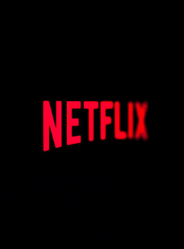 Netflix logo on the screen.