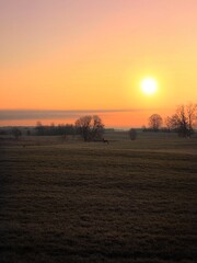 Fototapeta na wymiar Zachód słońca na Mazurach