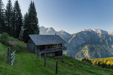 Fototapeta na wymiar Berghütte, Lienzer Dolomiten, Pustertal, Osttirol, Tirol, Österreich