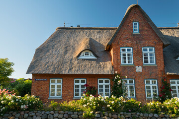 Fototapeta na wymiar traditionelles Haus, Westerland, Sylt, Schleswig-Holstein, Deutschland