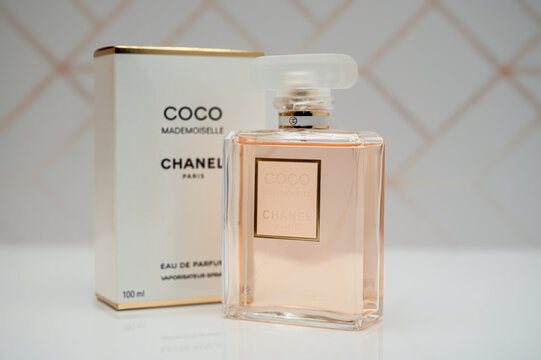 Chanel perfume