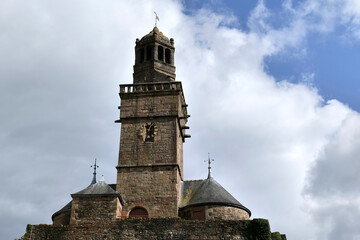 porte horloge de Vire