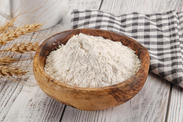 Fototapeta na wymiar Wheat flour heap for bake